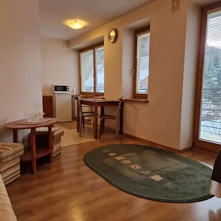 Zako Pod Reglami Zakopane