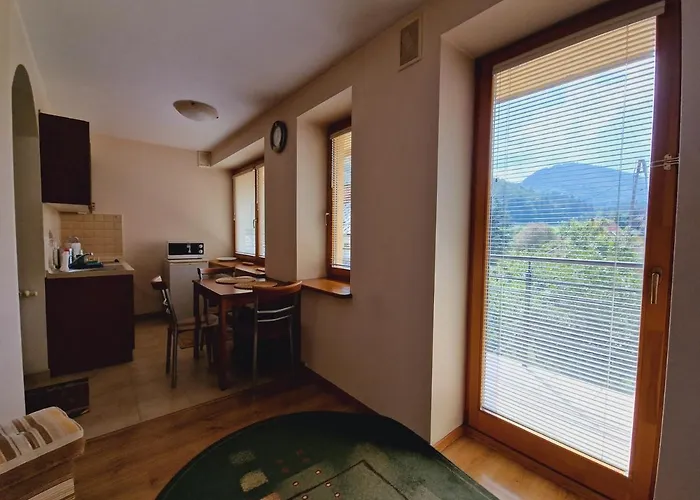 Lägenhet Zako Pod Reglami