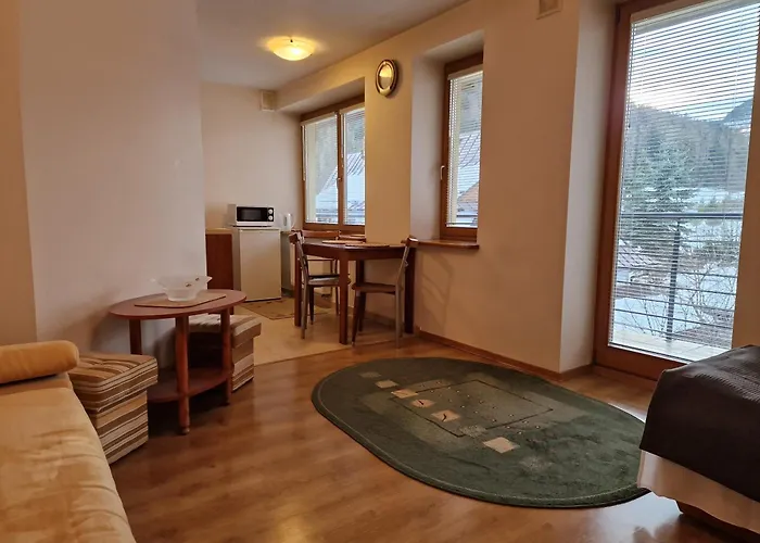 Zako Pod Reglami Zakopane