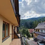 Apartment Zako Pod Reglami